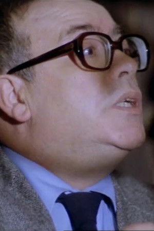 Walter Valdi - headshot