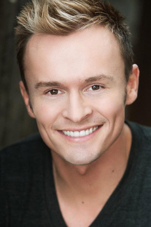 Jon Lee - headshot