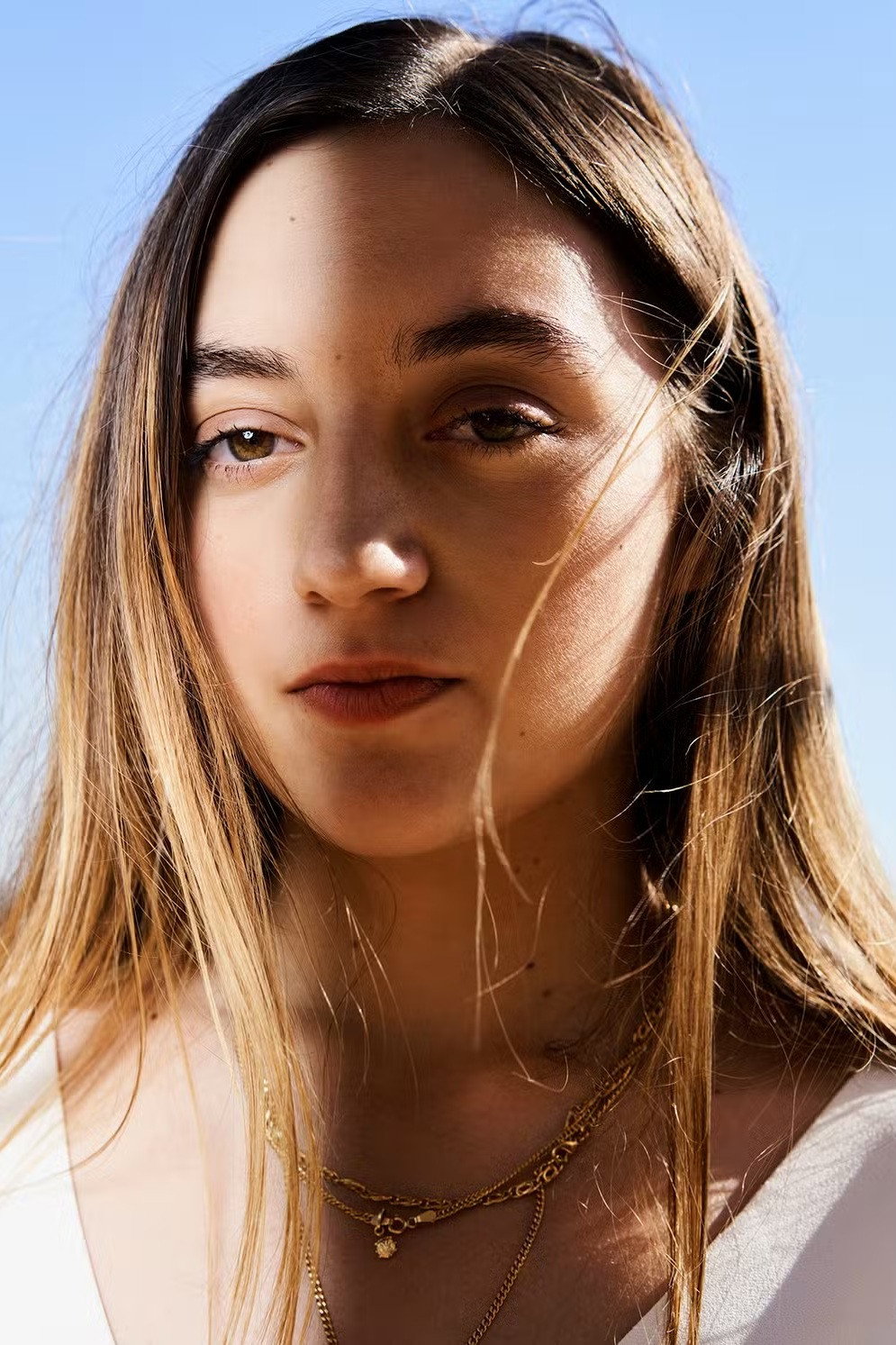 Luàna Bajrami - headshot