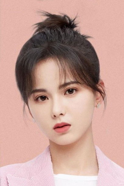 Huang Riying - headshot