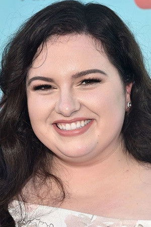 Maddie Baillio - headshot