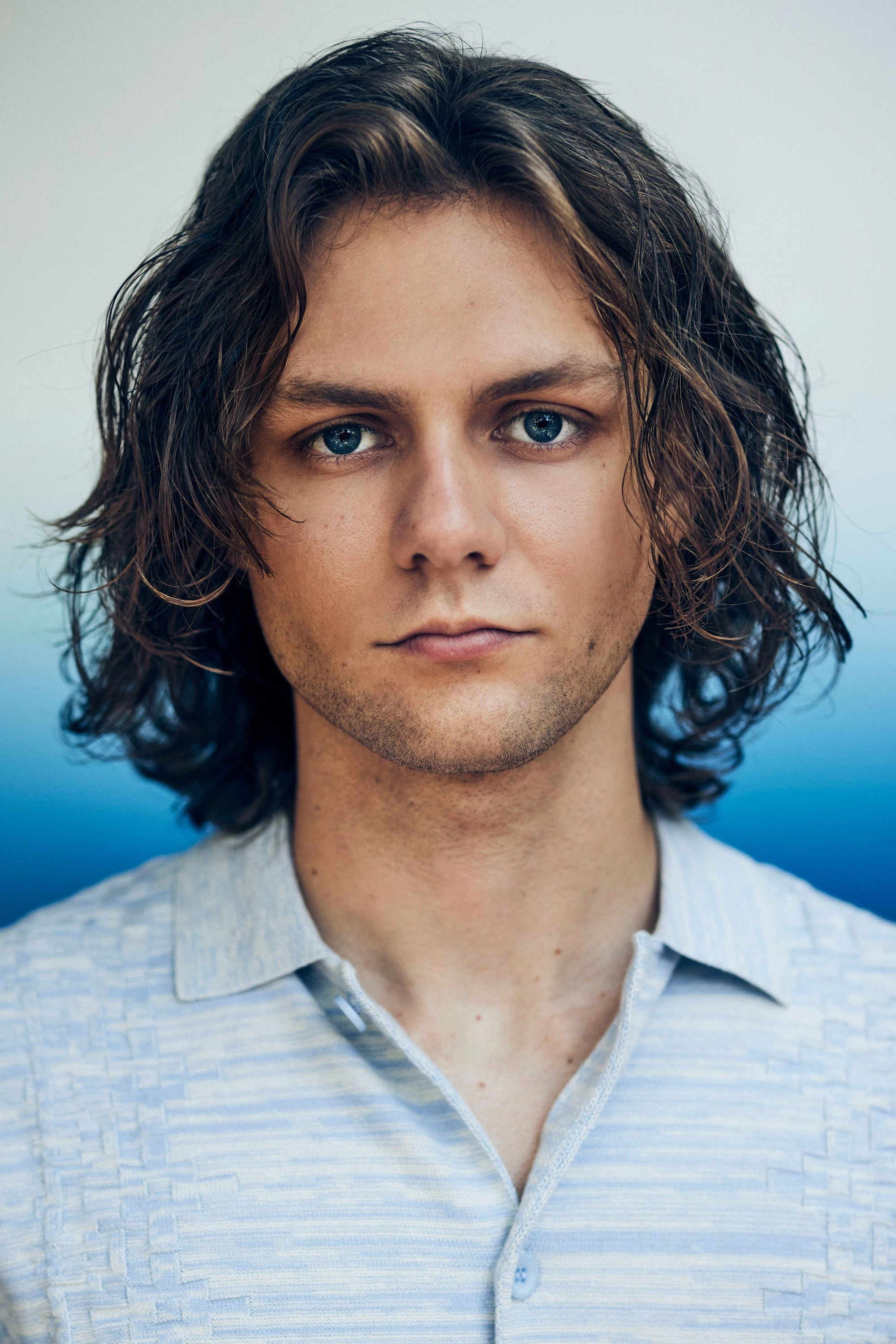 Ty Simpkins - headshot