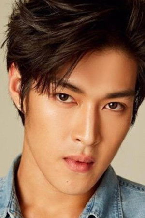 Krating Khunnarong Pratesrat - headshot