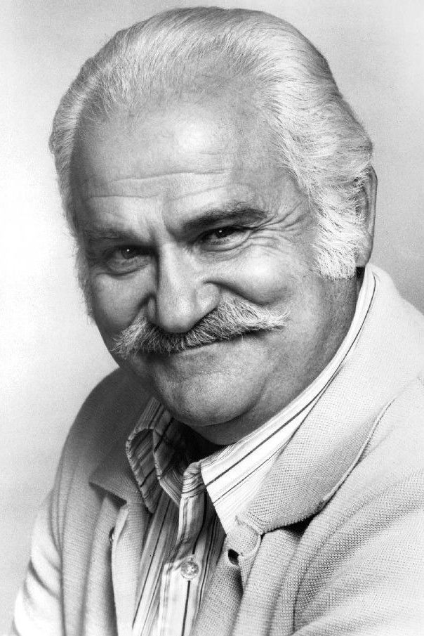 Jack Kruschen - headshot