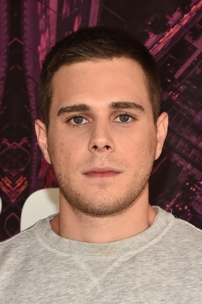 Jared Abrahamson - headshot