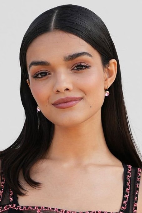 Rachel Zegler - headshot