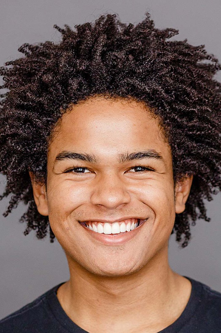 Juan Queiroz - headshot