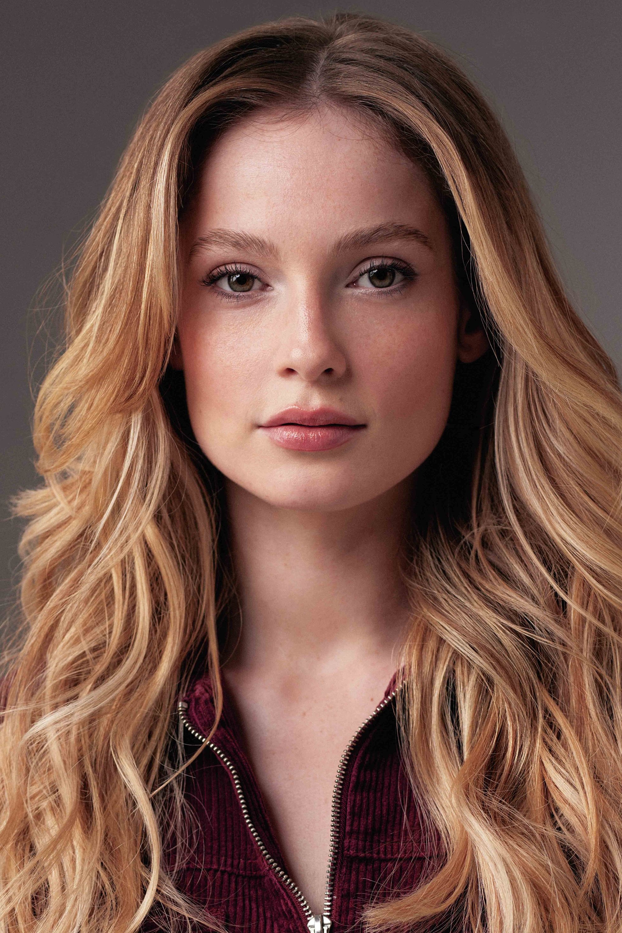 Hannah Dodd - headshot