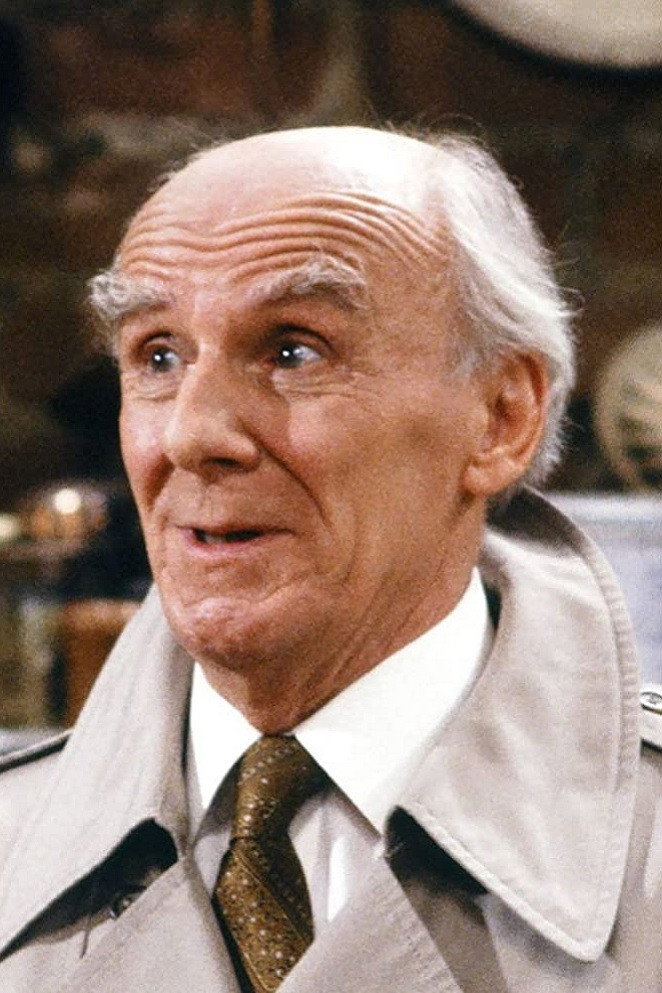 Douglas Seale - headshot