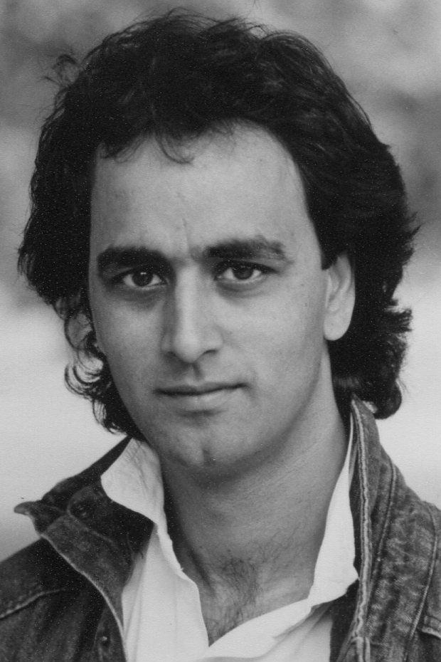 Art Malik - headshot