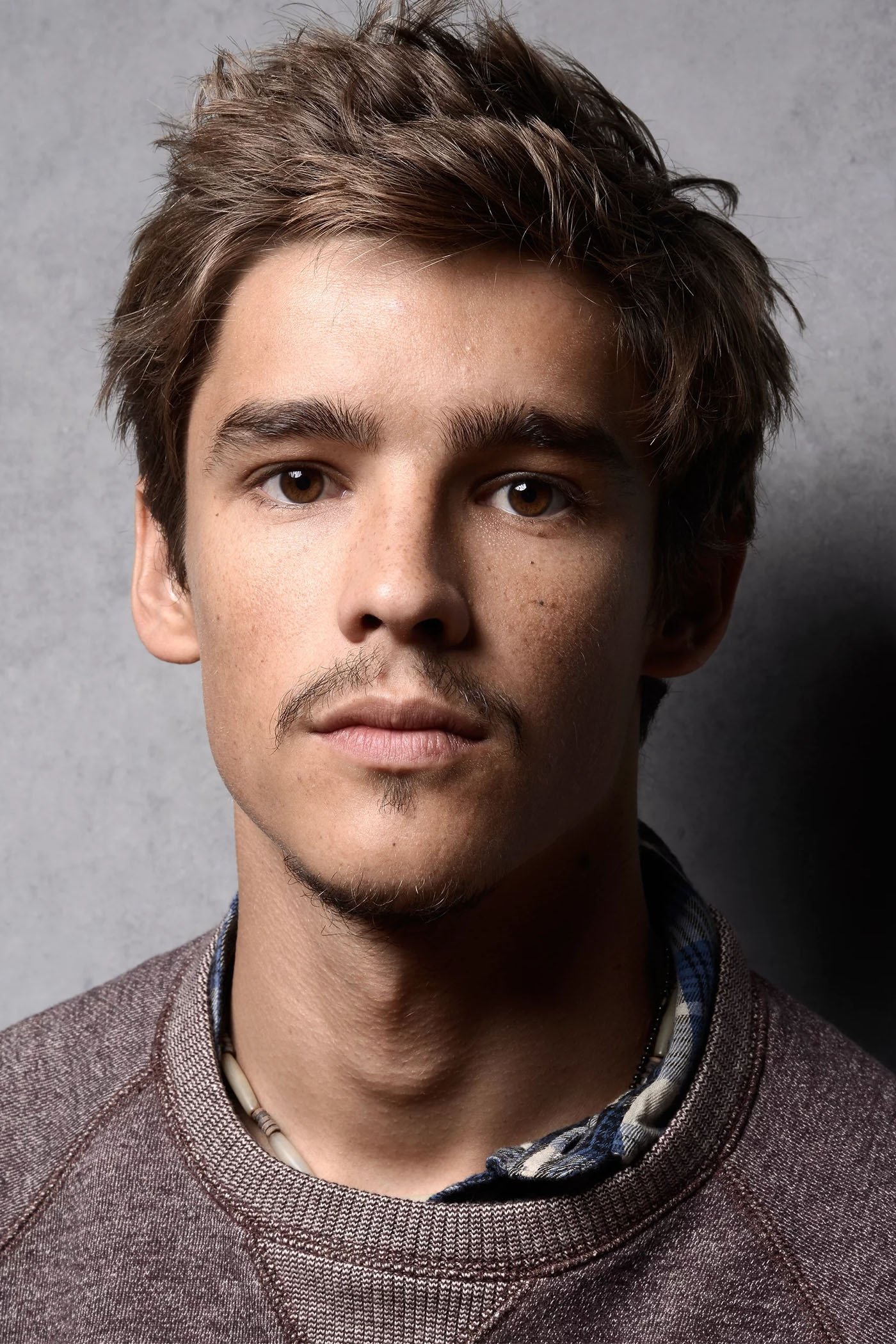 Brenton Thwaites - headshot