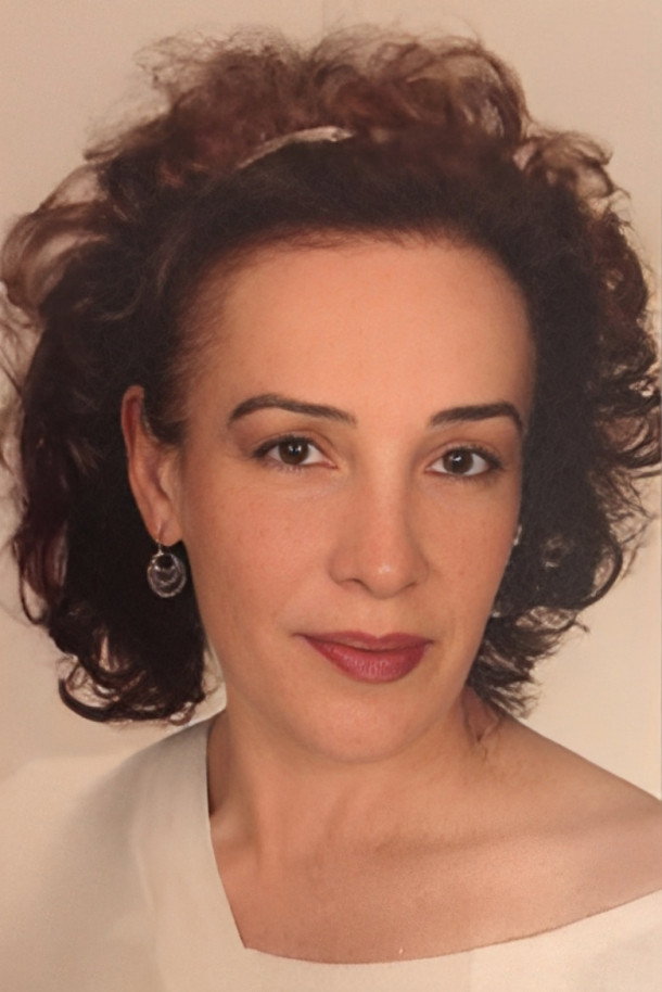 Elif Baysal - headshot