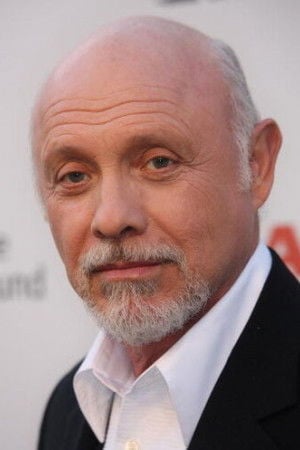 Héctor Elizondo - headshot