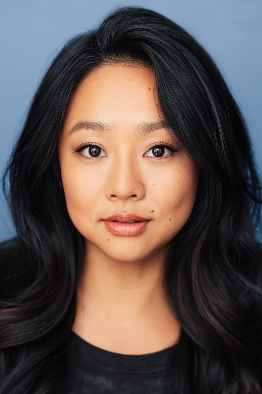Stephanie Hsu - headshot