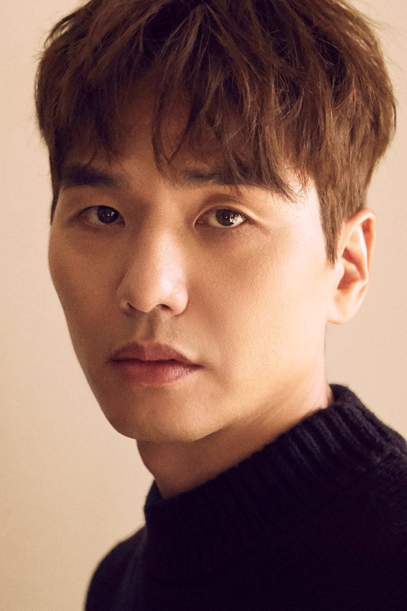 Kim Tae-hun - headshot