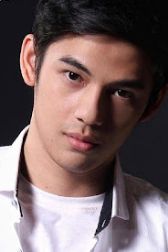 Shandy William - headshot