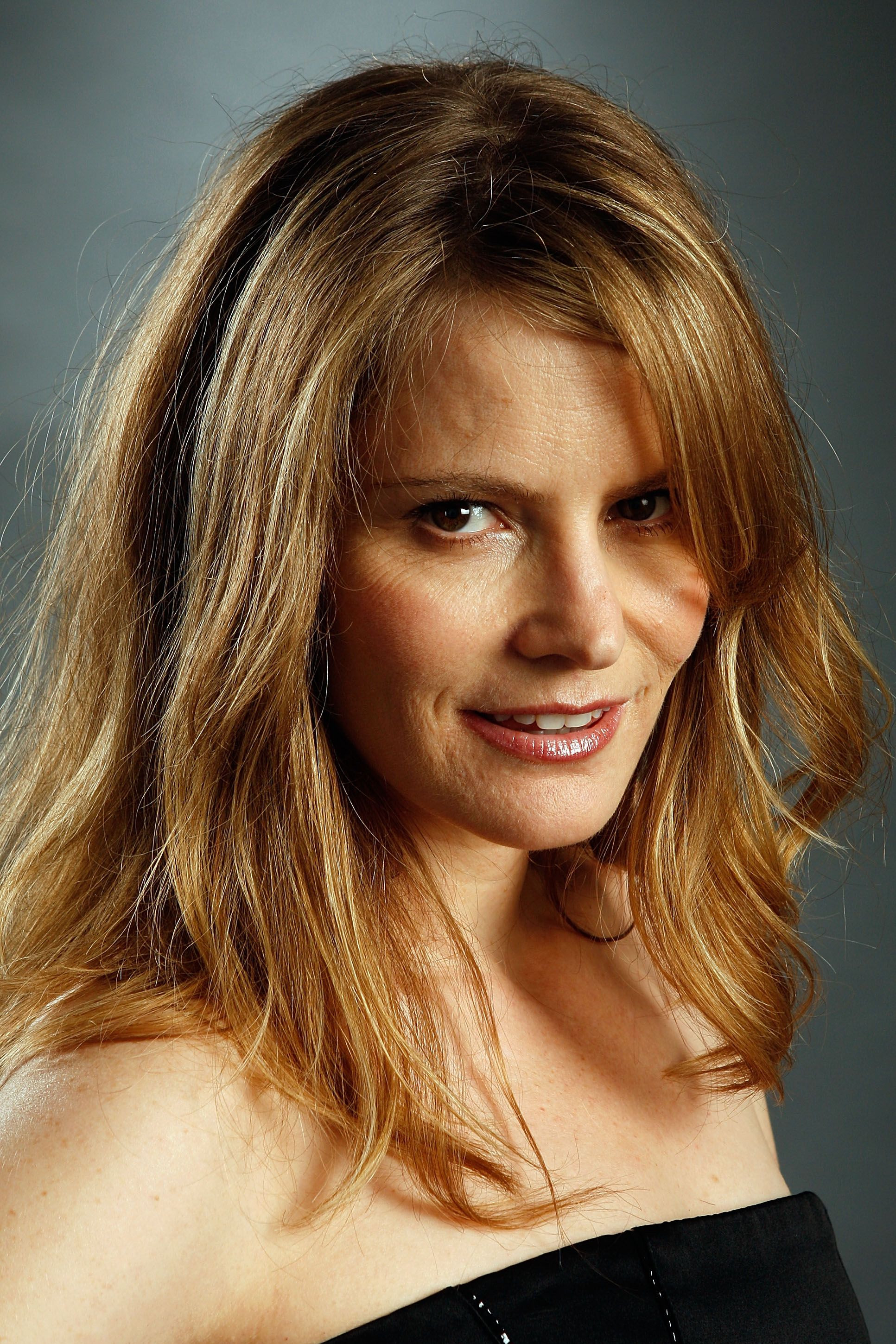 Jennifer Jason Leigh - headshot