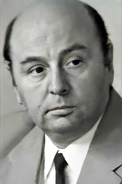Boris Ivanov - headshot