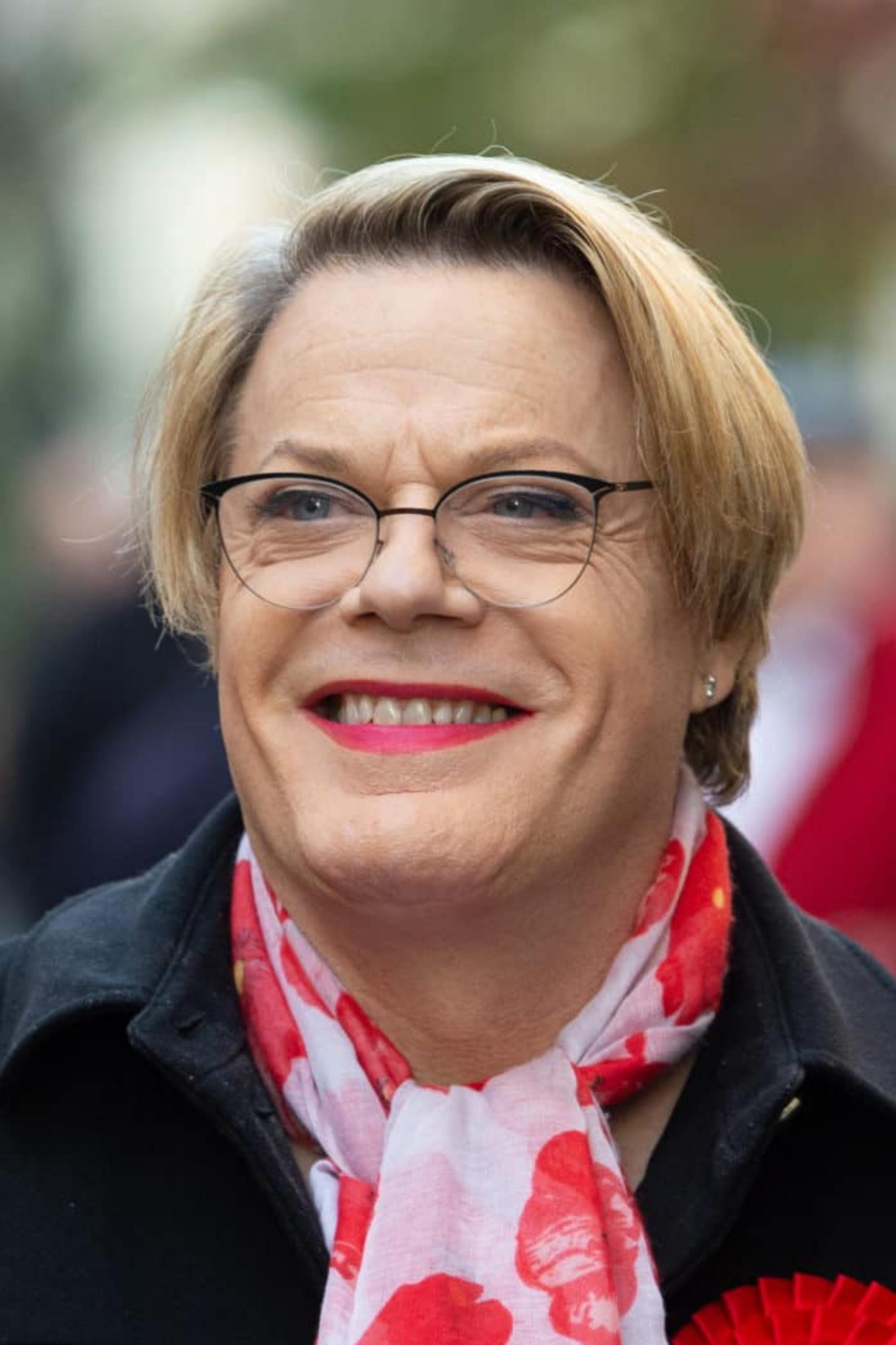 Eddie Izzard - headshot