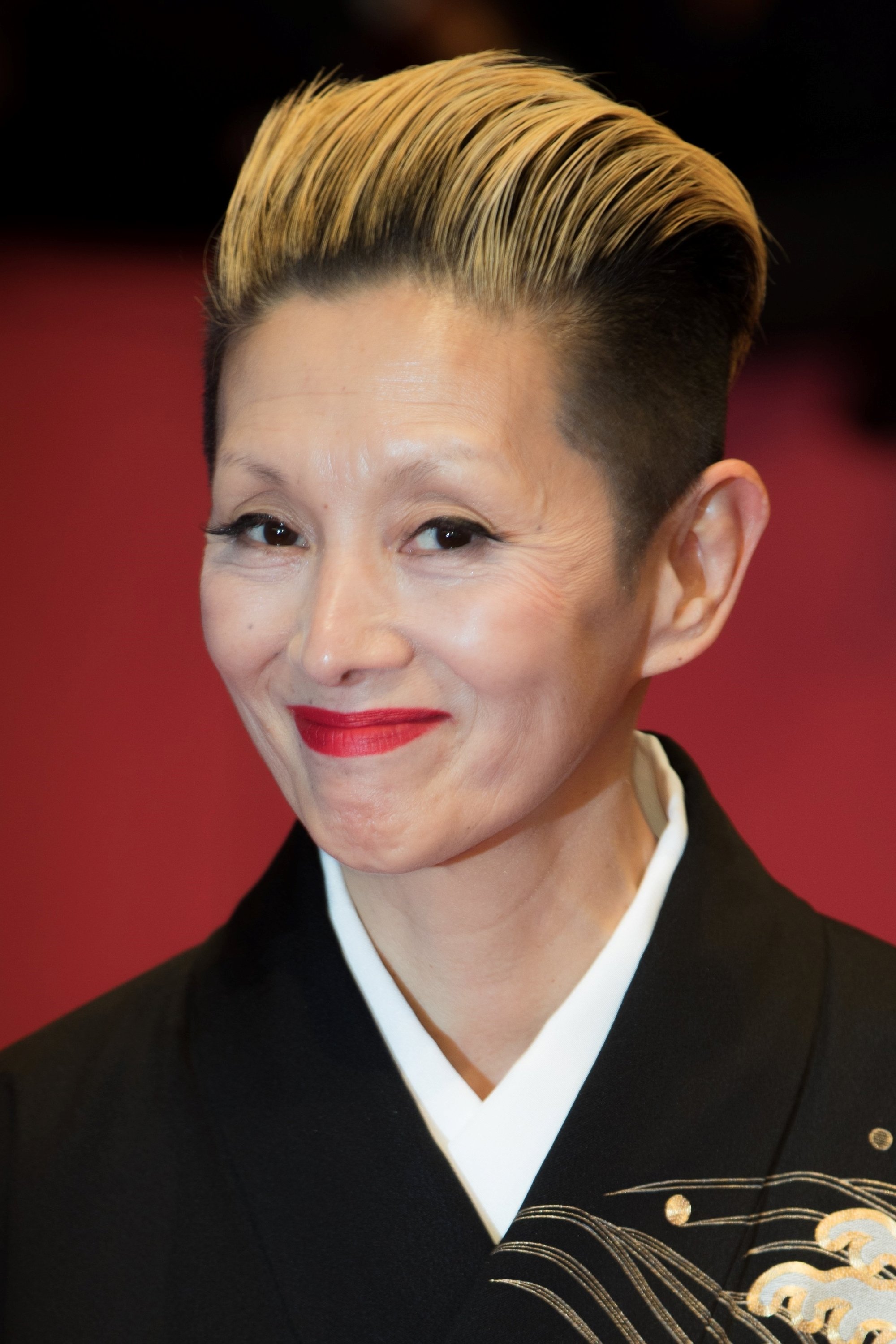 Mari Natsuki - headshot