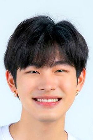 Phuriwat Chotiratanasak - headshot