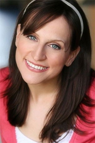 Melissa Lyons - headshot