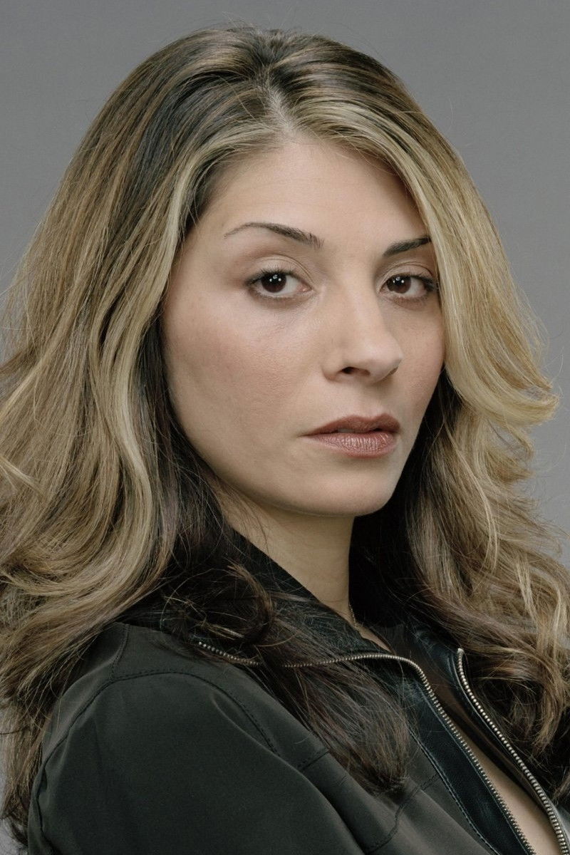Callie Thorne - headshot