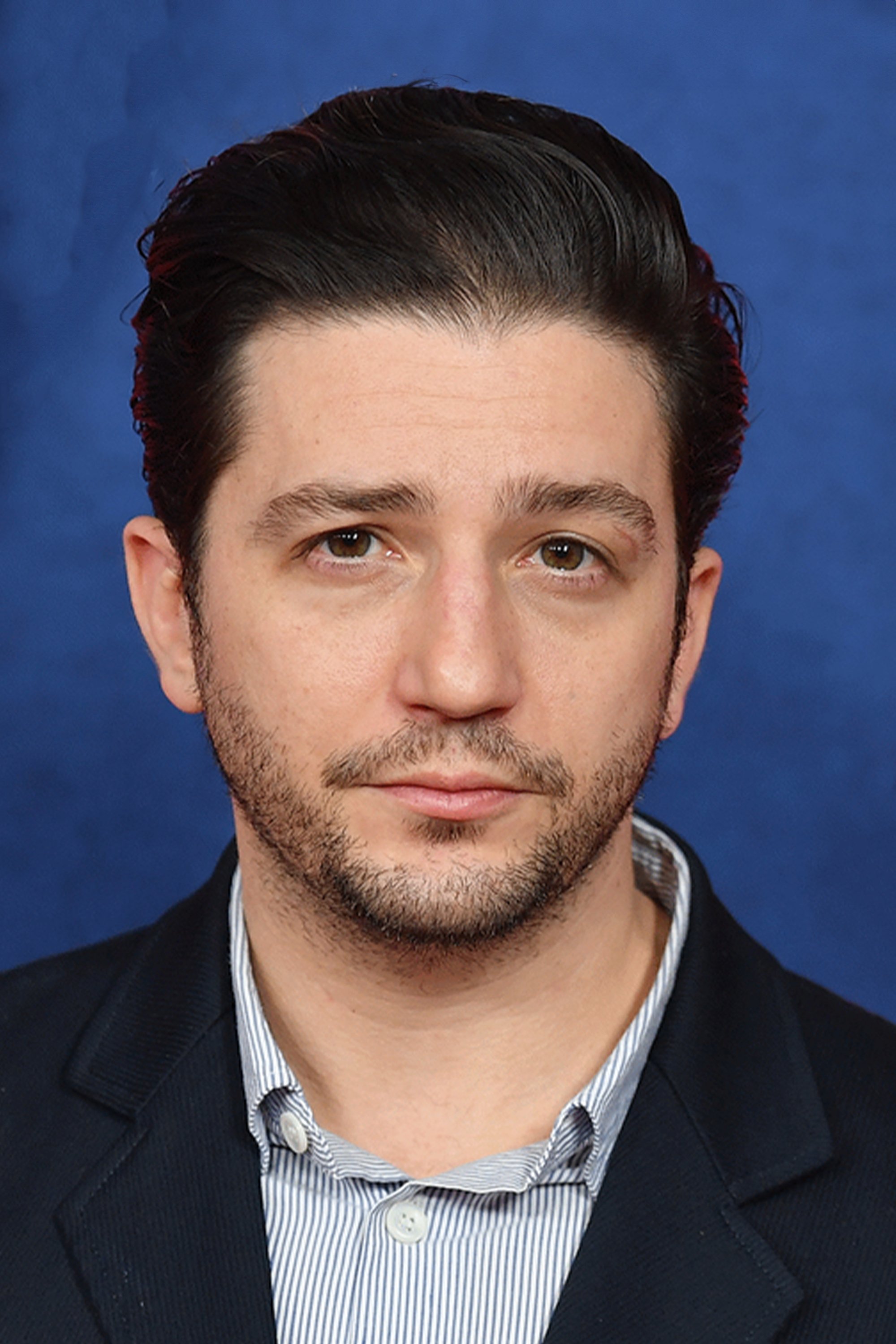 John Magaro - headshot