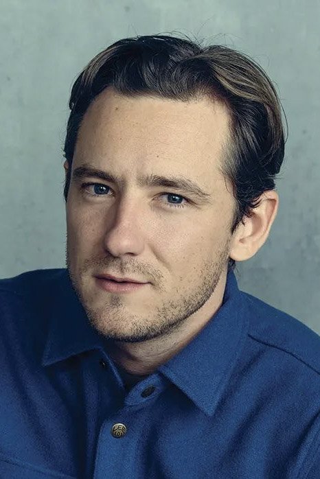 Lewis Pullman - headshot