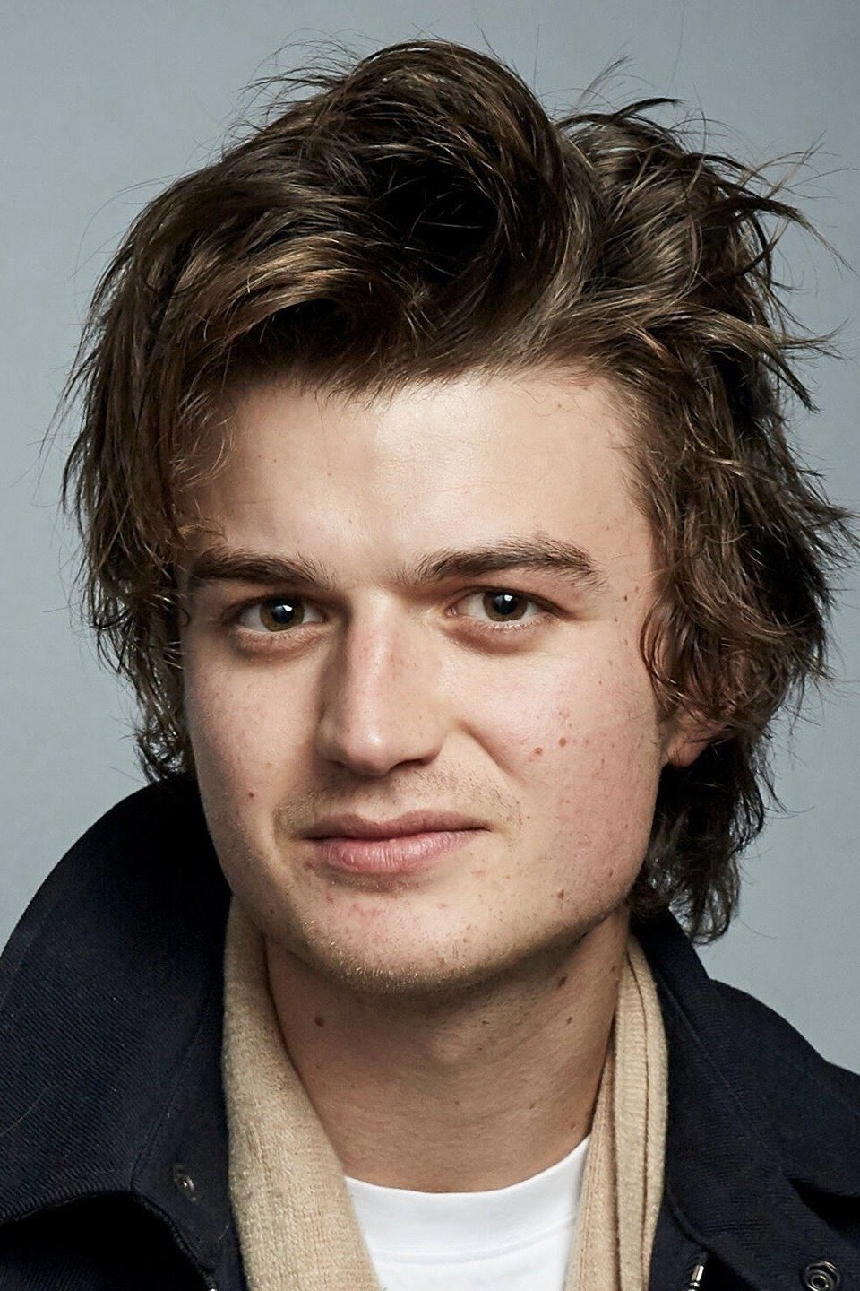 Joe Keery - headshot