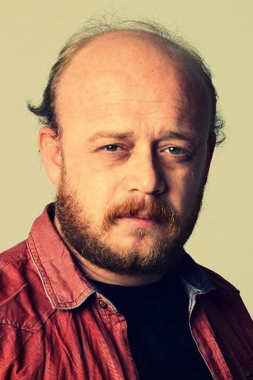 Beyti Engin - headshot
