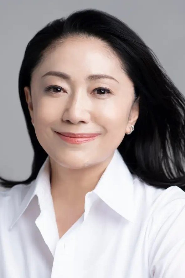 Sayuri Ishikawa - headshot