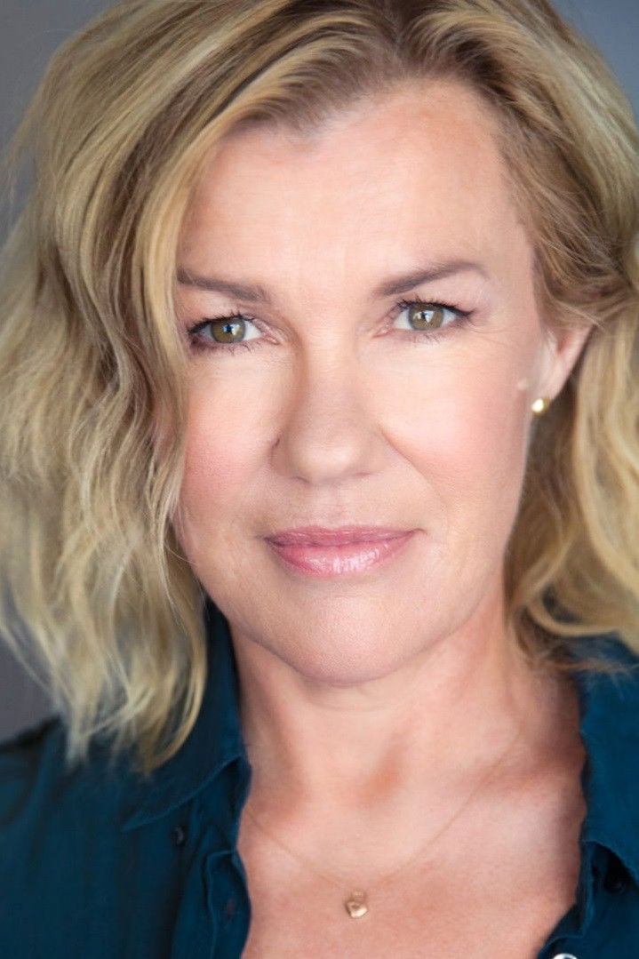 Robyn Malcolm - headshot