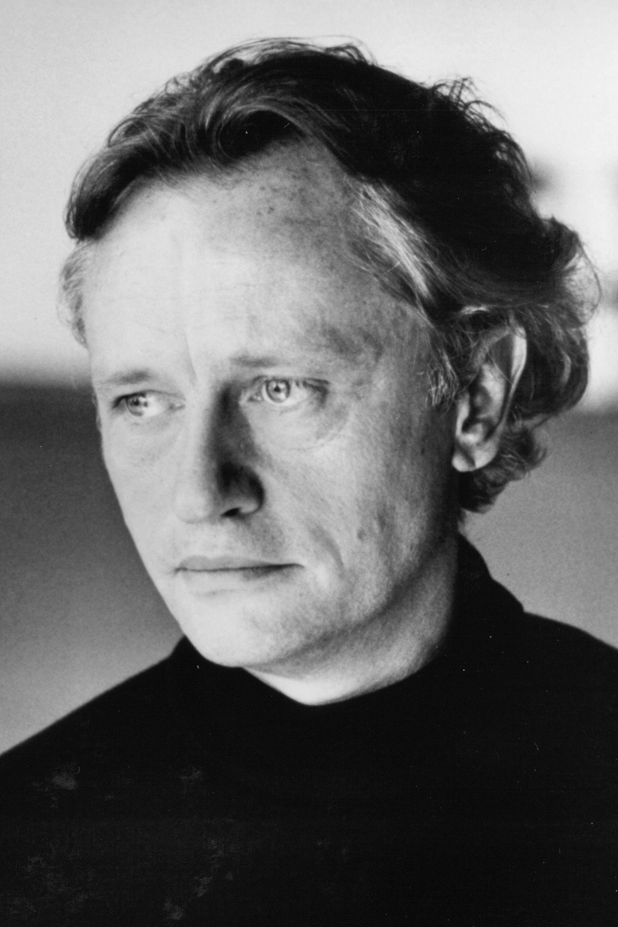 Niels Arestrup - headshot