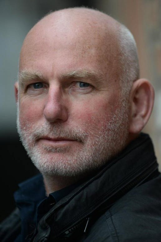 Gary Lewis - headshot