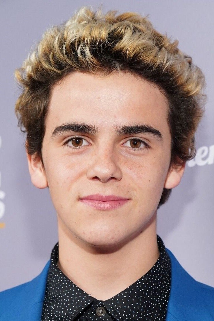 Jack Dylan Grazer - headshot
