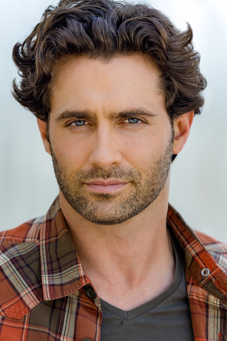 Jonathan Stoddard - headshot