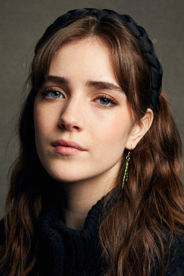 Talia Ryder - headshot