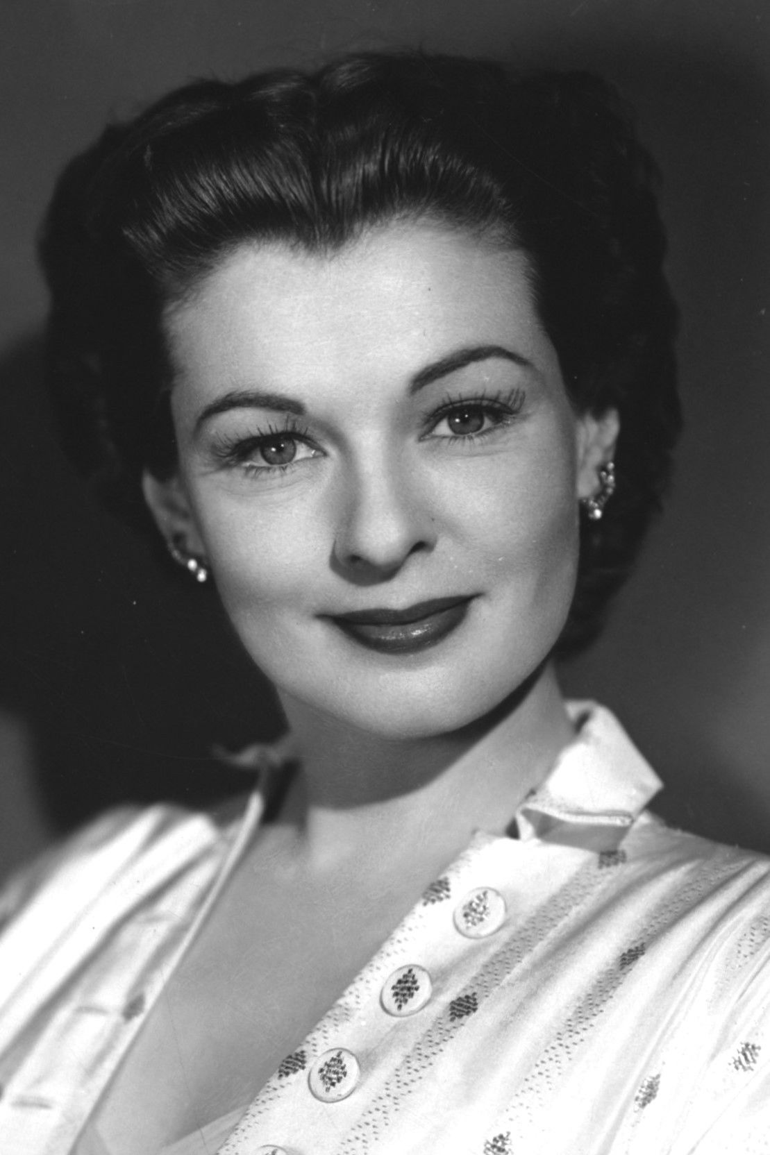 Ruth Hussey - headshot