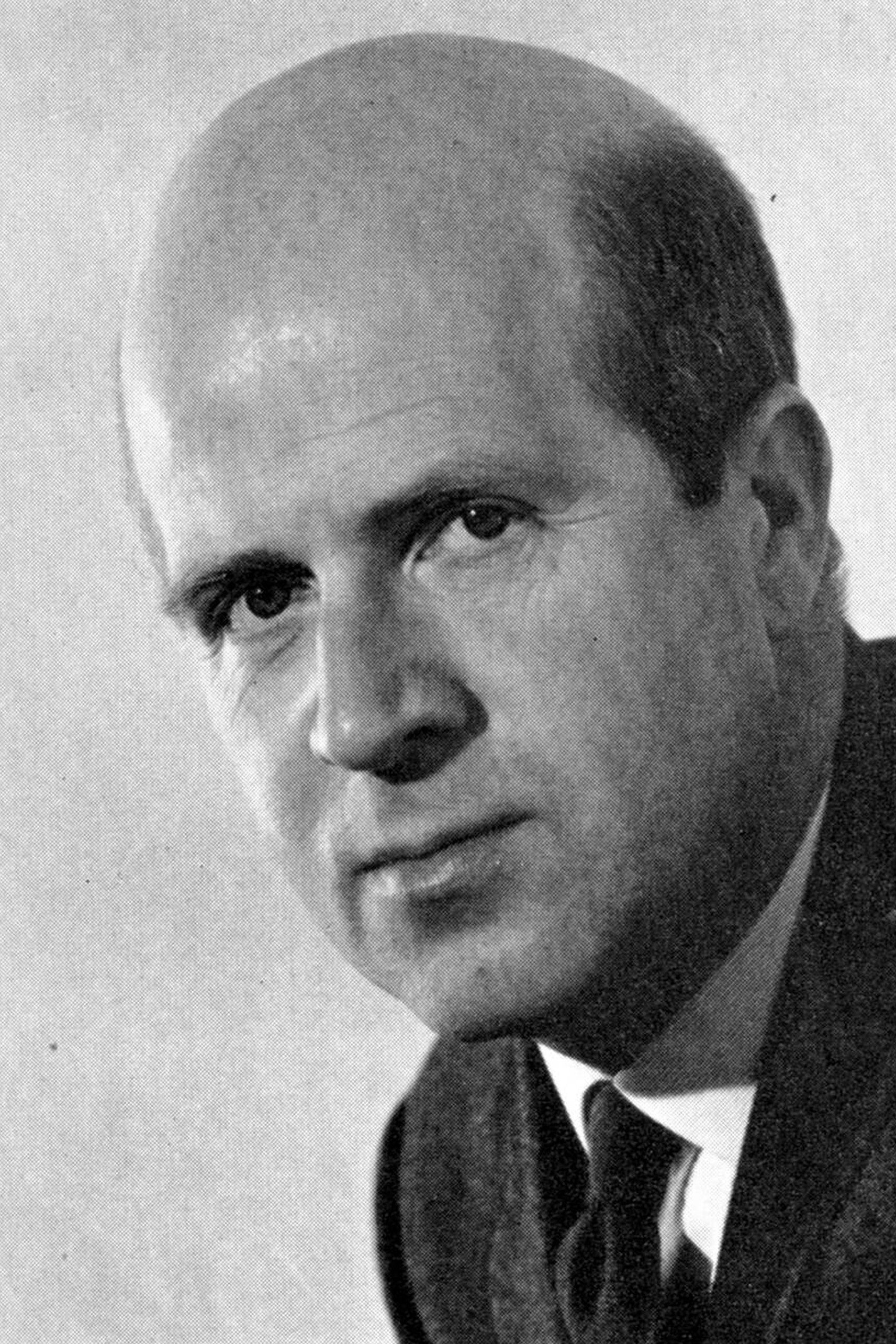 Philip Stone - headshot