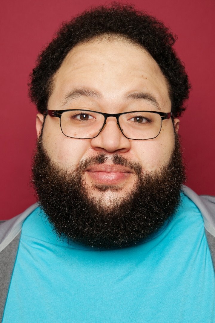 Zach Cherry - headshot