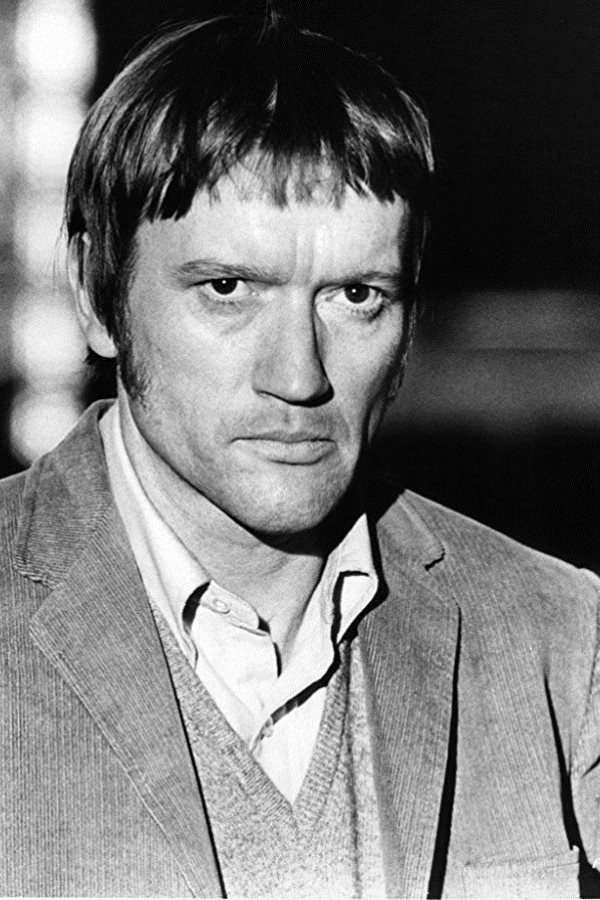 Luke Askew - headshot