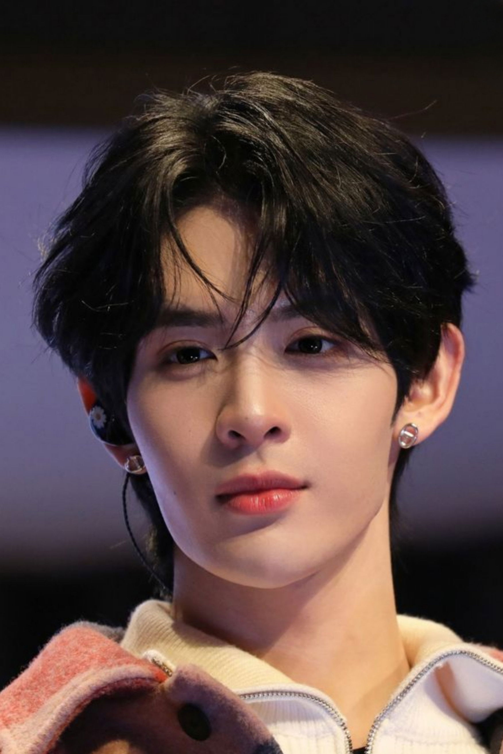 Supamongkon Wongwisut - headshot