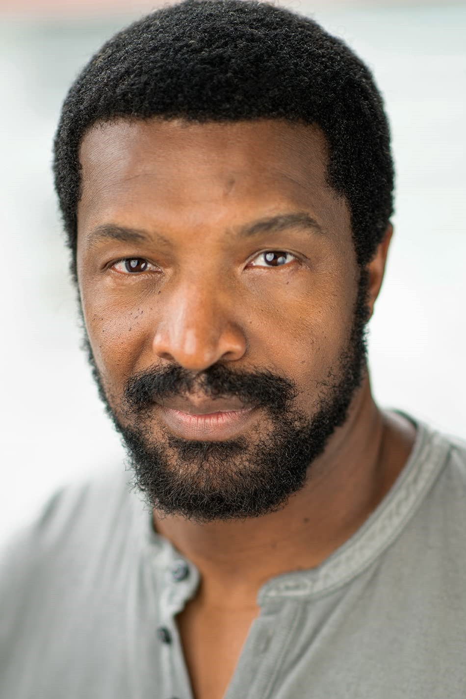 Roger Cross - headshot