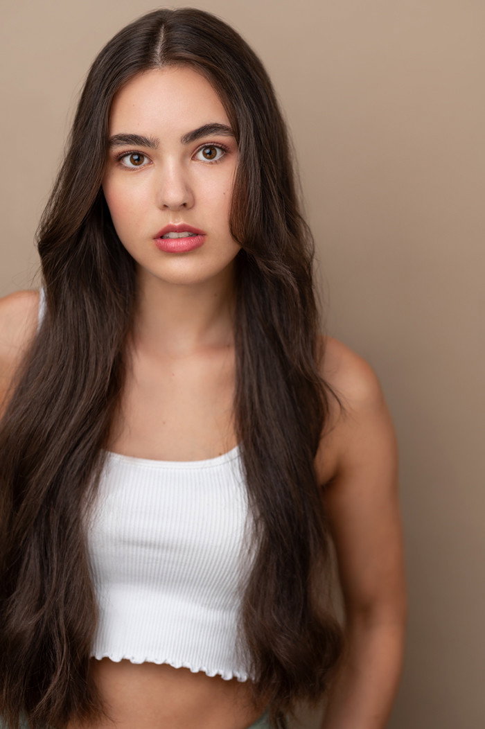 Jordana Summer - headshot