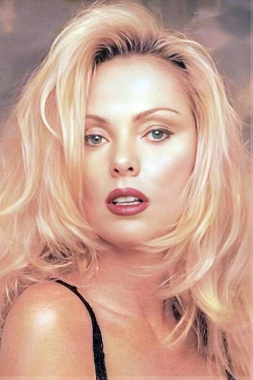 Tamara Landry - headshot
