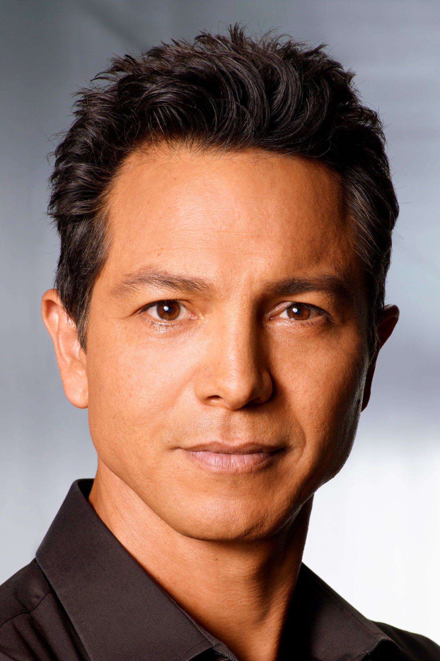 Benjamin Bratt - headshot