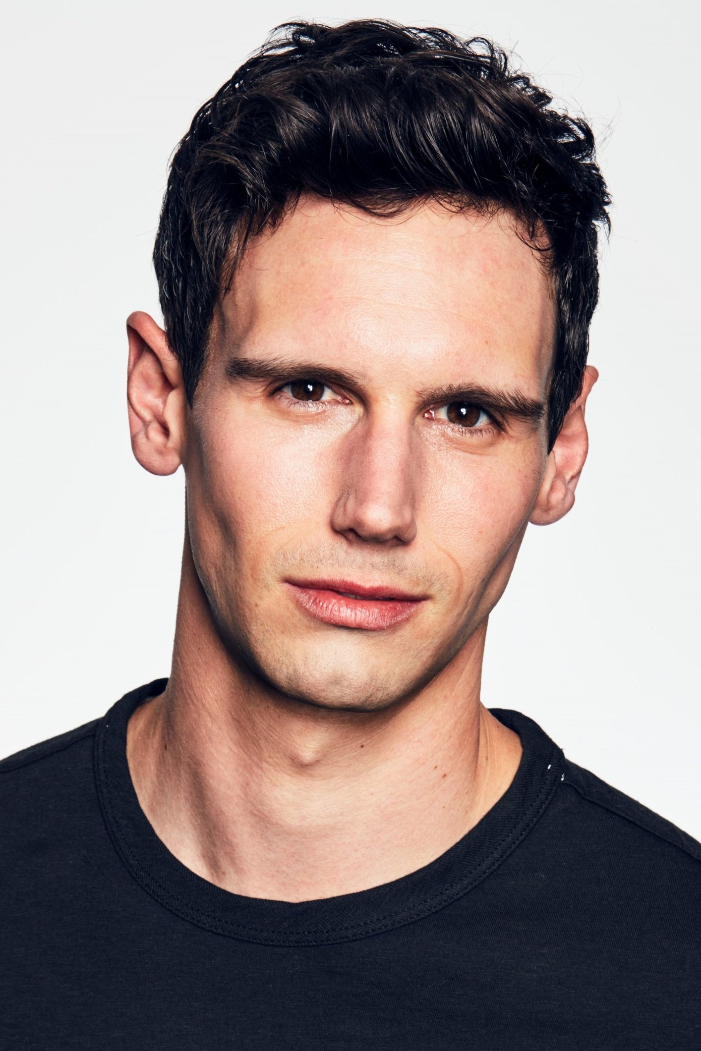 Cory Michael Smith - headshot
