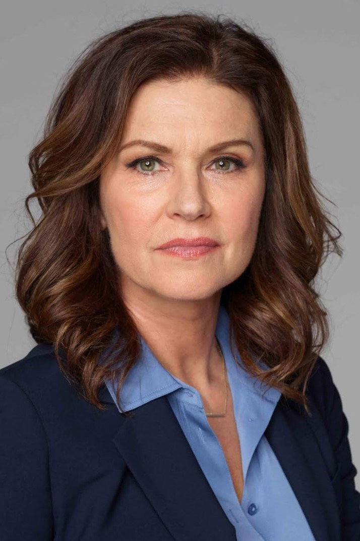 Wendy Crewson - headshot