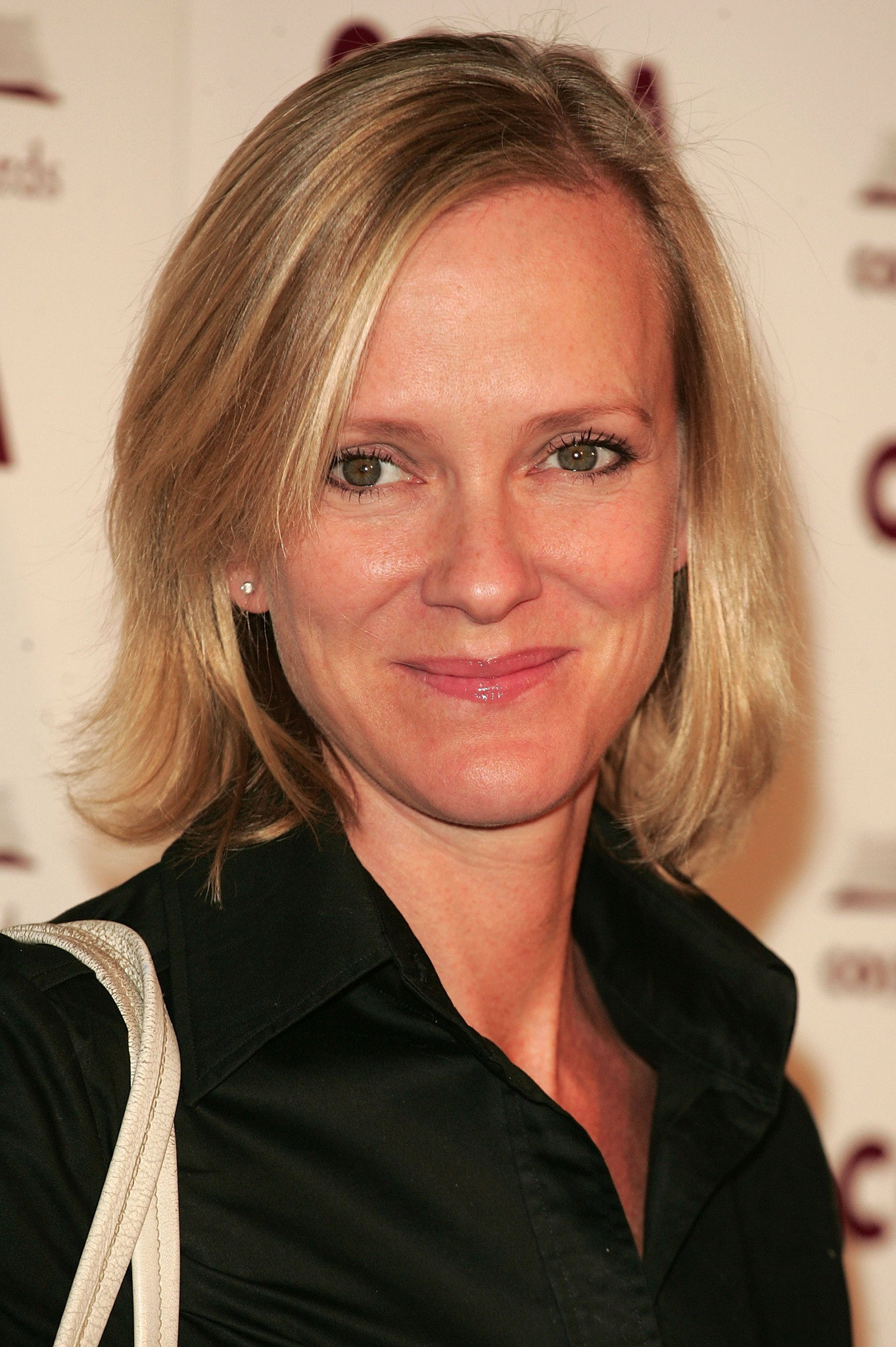 Hermione Norris - headshot